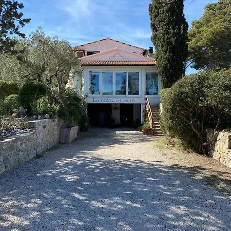 La Collina Sul Mare לינה וארוחת בוקר 3*
