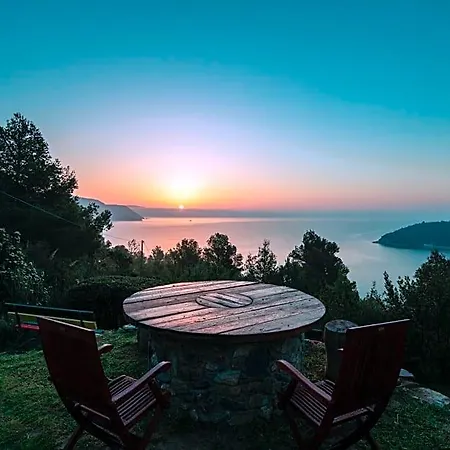 La Collina Sul Mare 3*