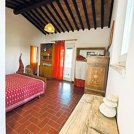 La Collina Sul Mare Bed & Breakfast 3*