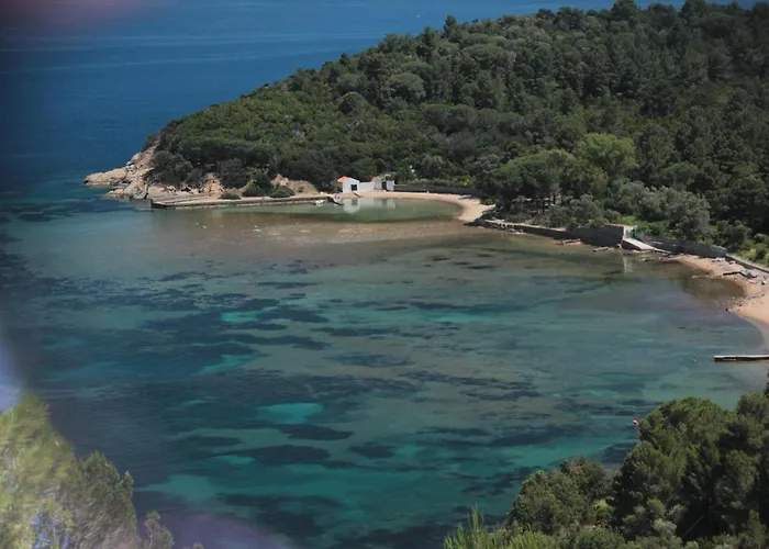 La Collina Sul Mare Bed & Breakfast 3*